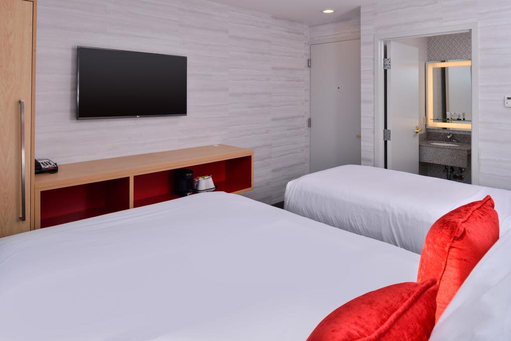 Red Lion Inn And Suites Brooklyn ニューヨーク エクステリア 写真