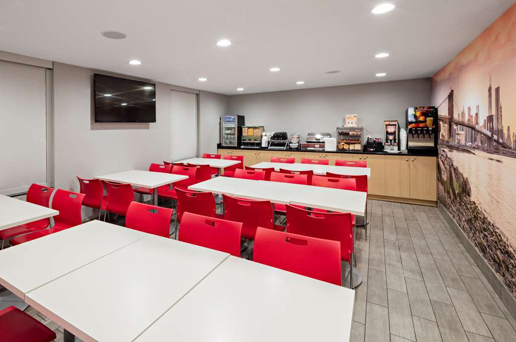 Red Lion Inn And Suites Brooklyn ニューヨーク エクステリア 写真