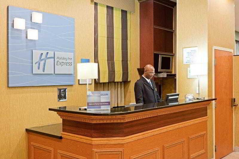 Red Lion Inn And Suites Brooklyn ニューヨーク インテリア 写真